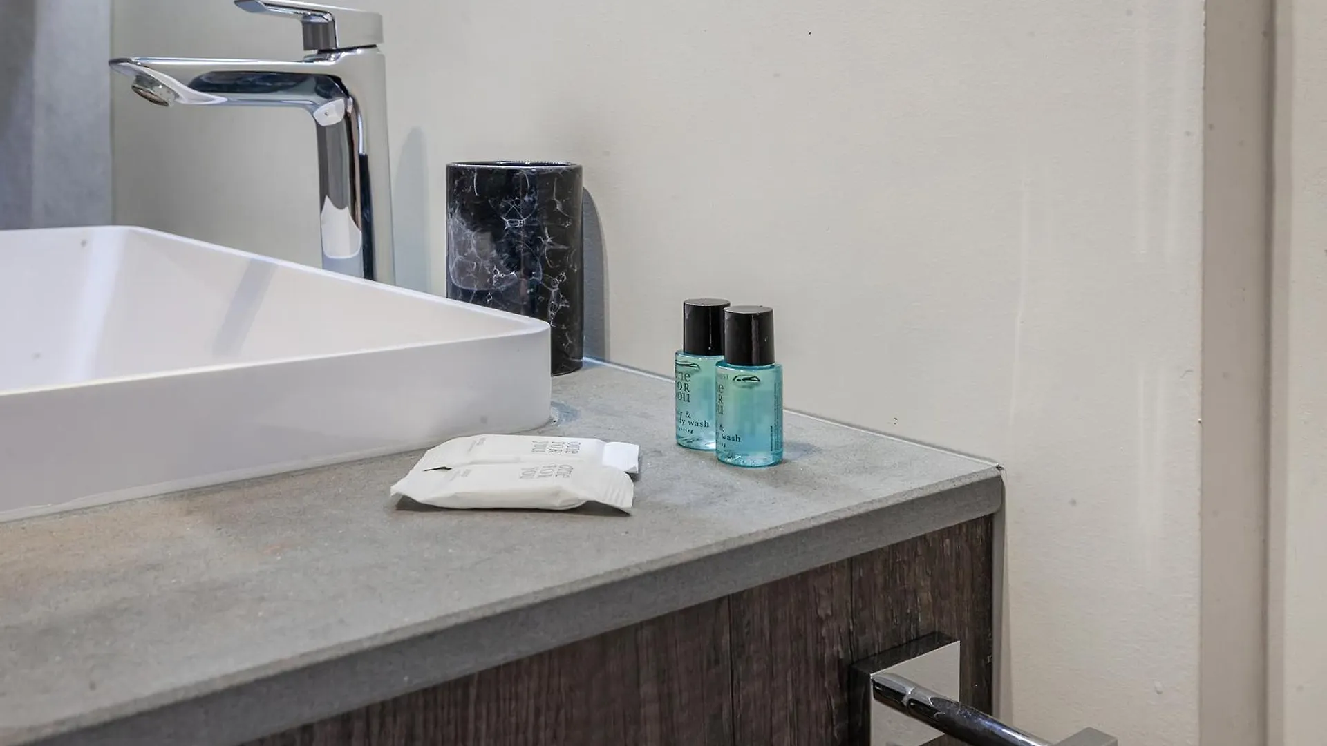 San Babila Luxury Suite - In The Heart Of Fashion Disctrict Milano