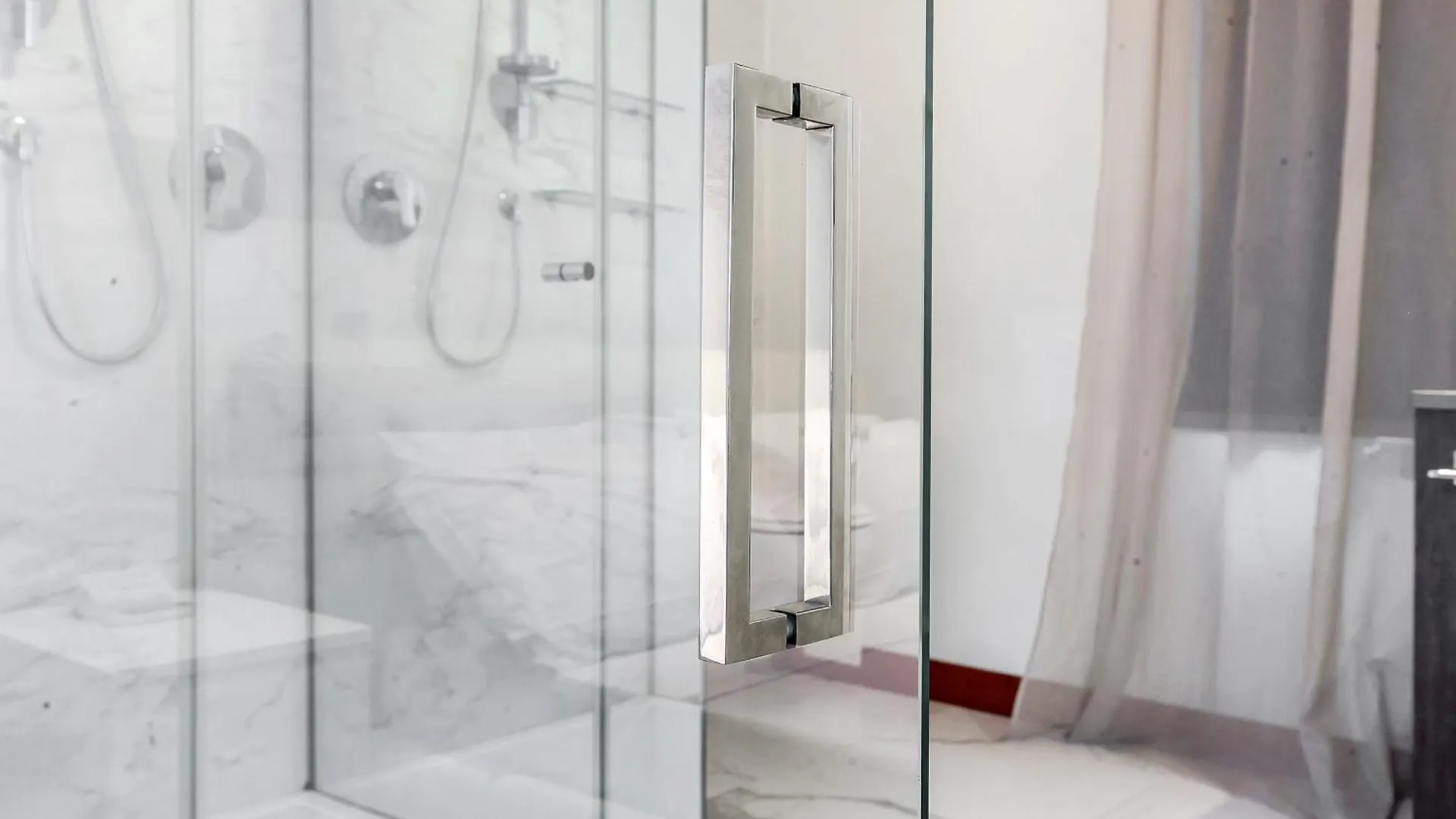 Lägenhet San Babila Luxury Suite - In The Heart Of Fashion Disctrict Milano