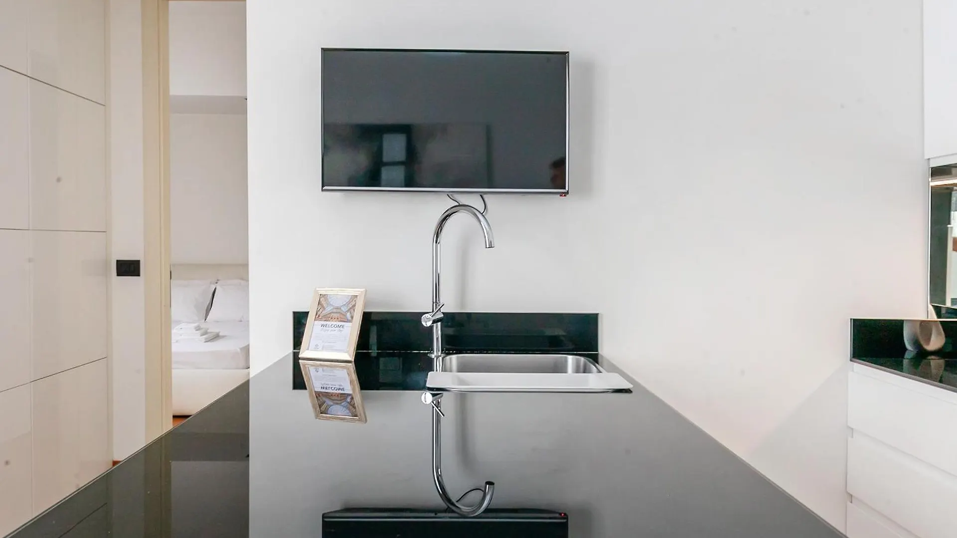 Lägenhet San Babila Luxury Suite - In The Heart Of Fashion Disctrict Milano