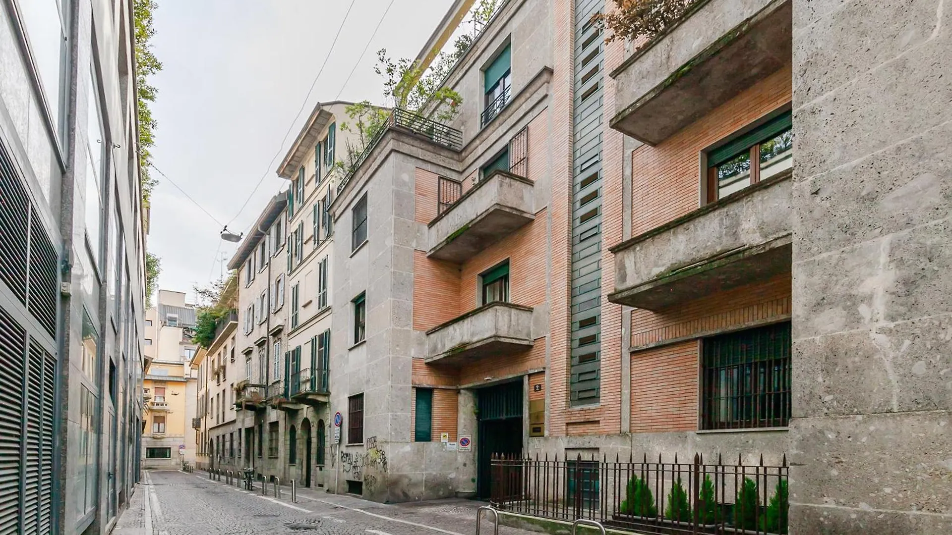 Apartment San Babila Luxury Suite - In The Heart Of Fashion Disctrict Milan