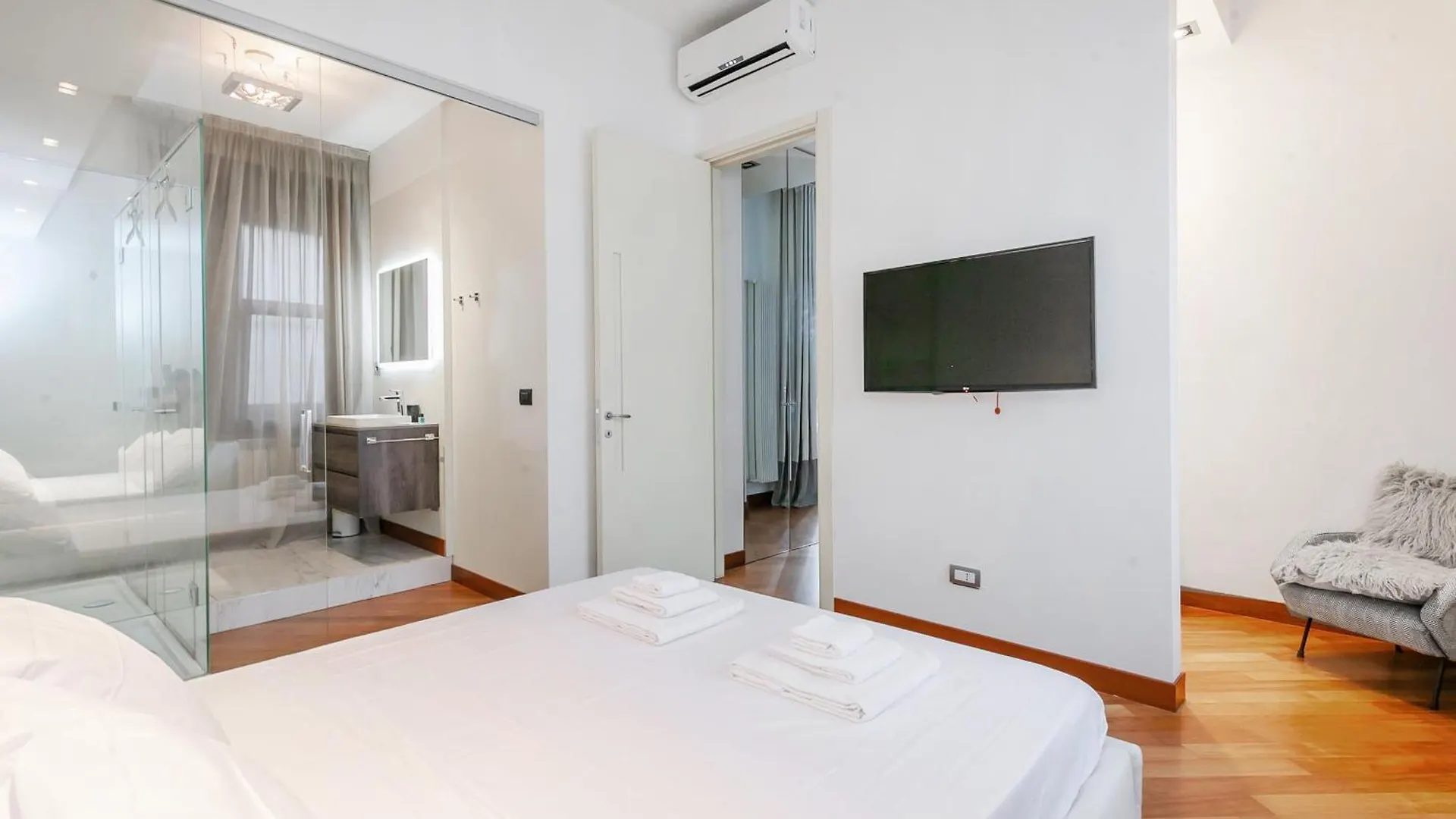San Babila Luxury Suite - In The Heart Of Fashion Disctrict location